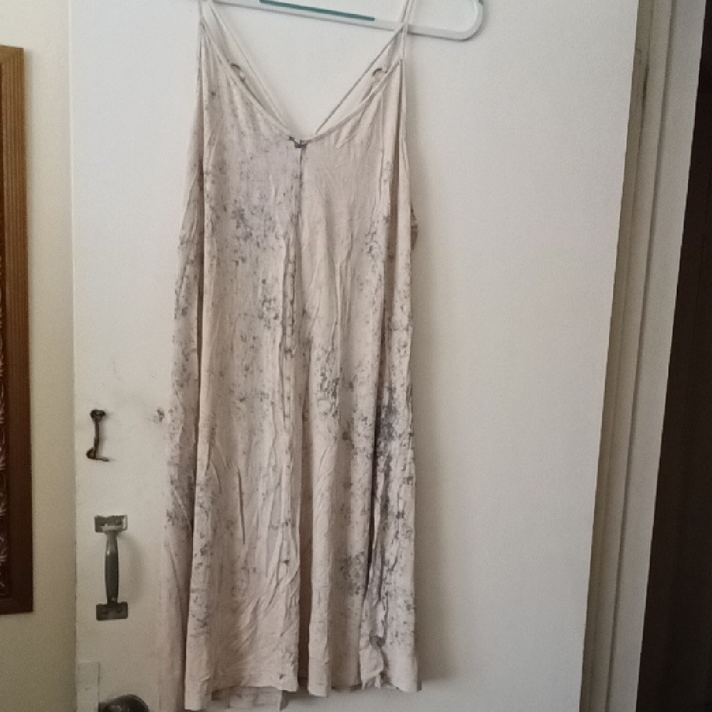 WOMEN'S American Eagle Cream Slip Dress with Subtle Blue Gray Marble Detail